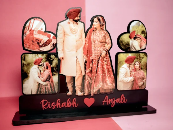 Couple Cutout Standing Frame