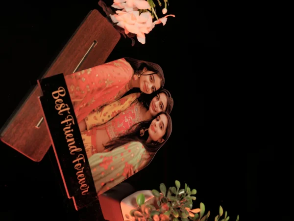 Custom Best Friends 3D Photo Stand
