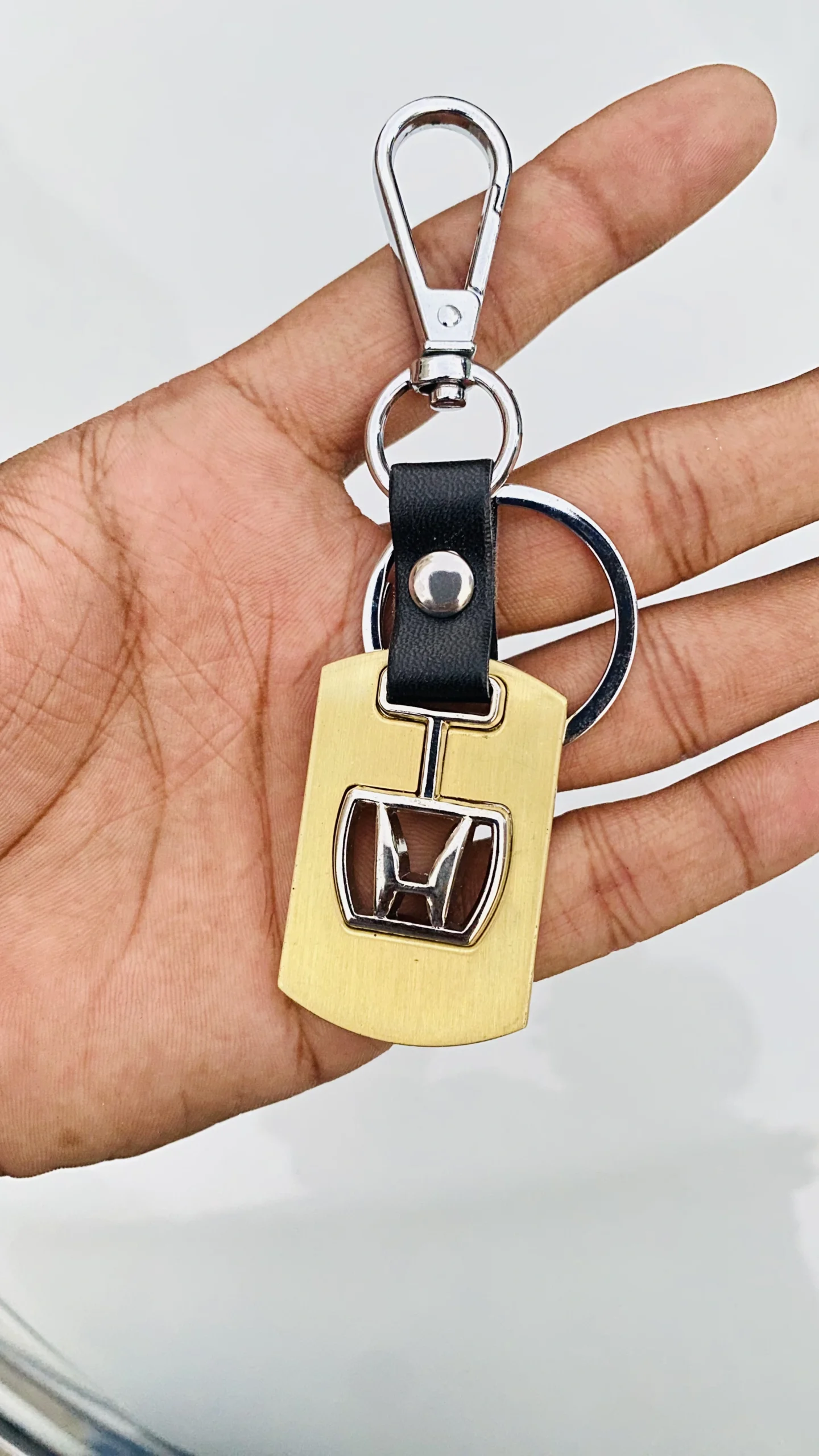 Hyundai Car Keychain - Image 3