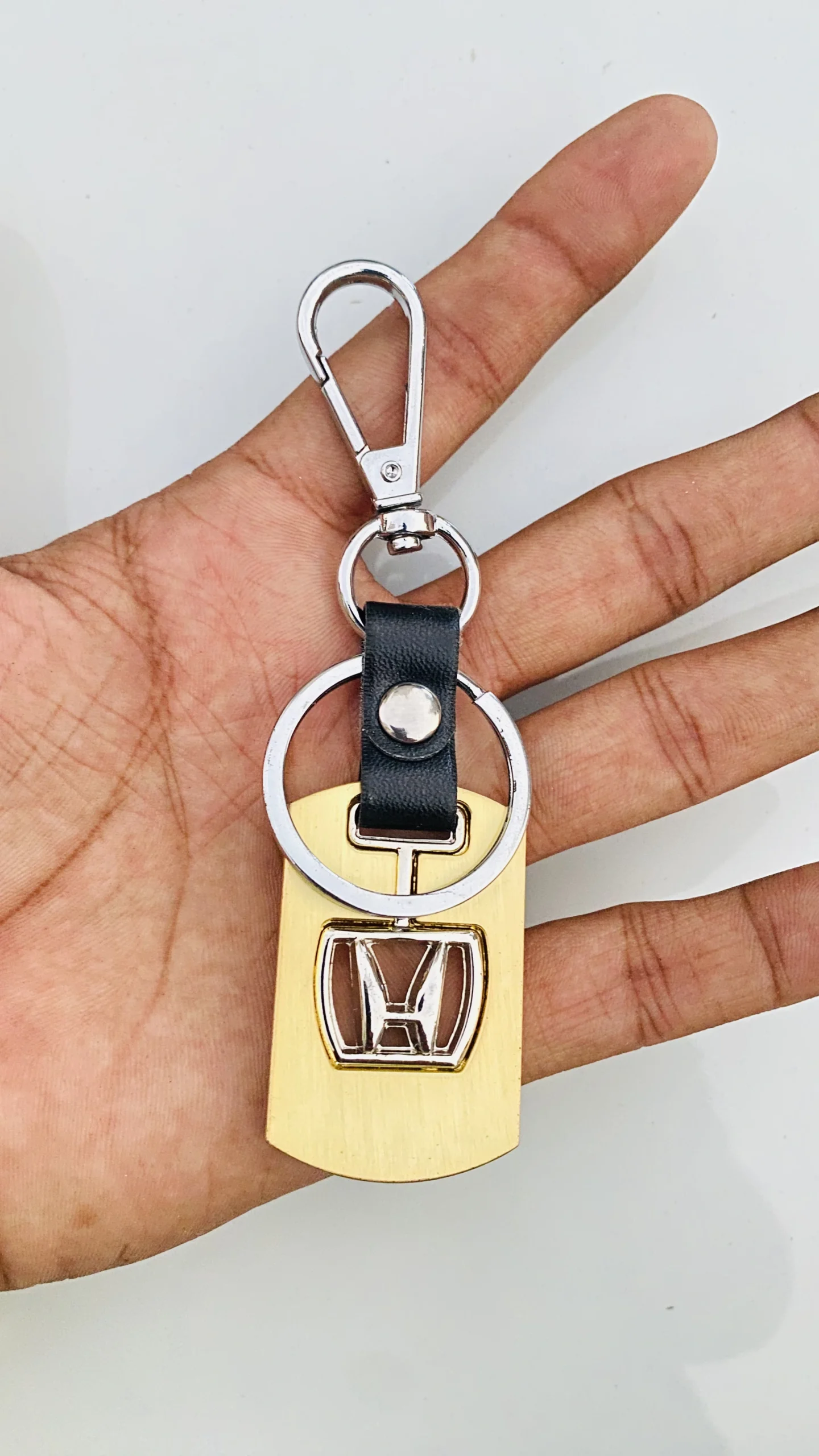 Hyundai Car Keychain - Image 4